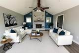 20 Pinewood Drive - Photo 3