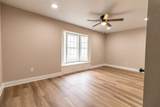 2720 Twin Oaks Road - Photo 23