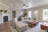 2720 Twin Oaks Road - Photo 3