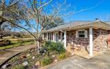 910 Oak Lane - Photo 3
