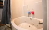 910 Oak Lane - Photo 18