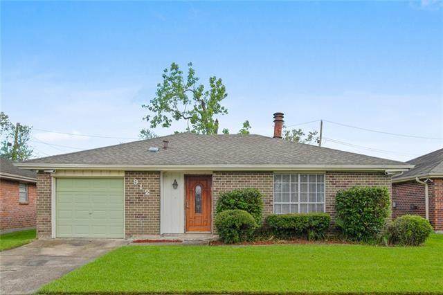 912 Mayfair Lane - Photo 1