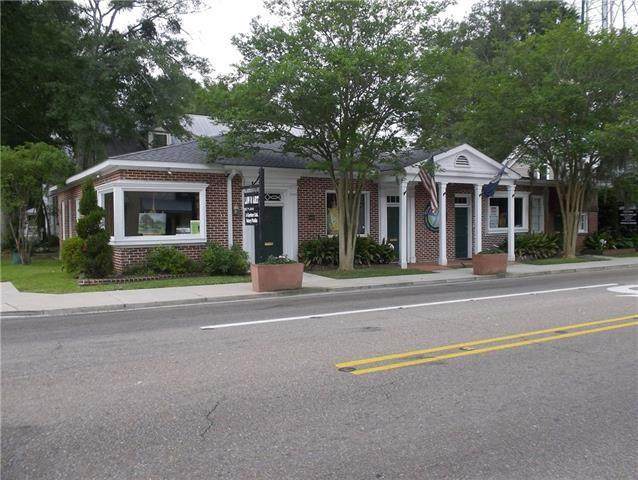 335 Boston Street - Photo 1