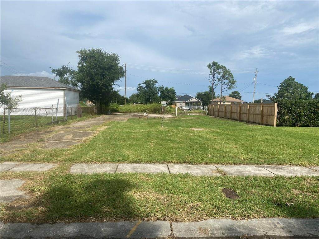 1804 Rose Street - Photo 1