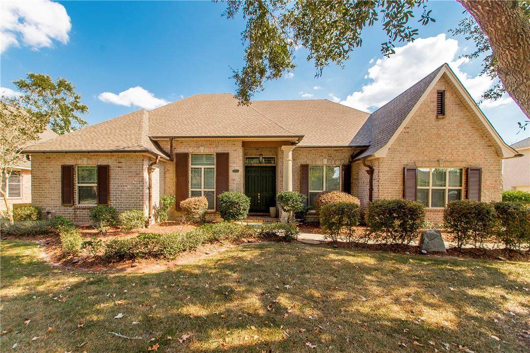 554 Winbourne Drive - Photo 1