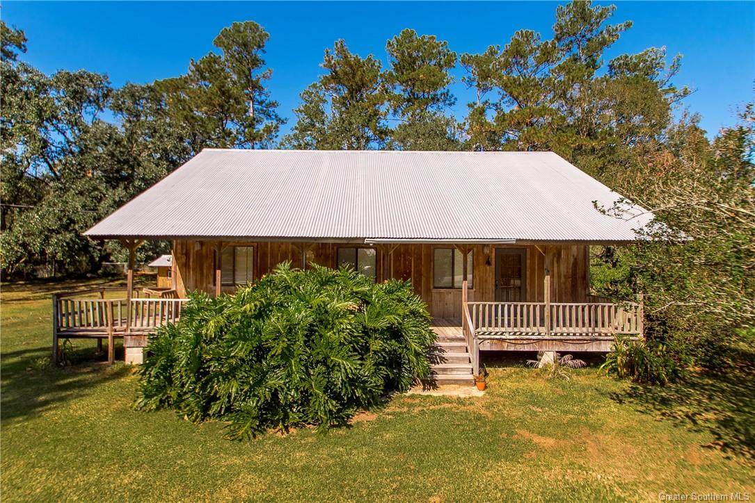 4440 Canal Street - Photo 1