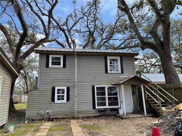 706 Huntington Street - Photo 1