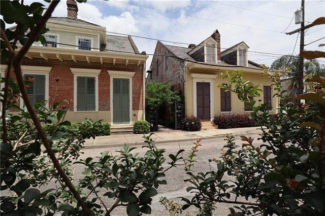 1231 Marais Street - Photo 1