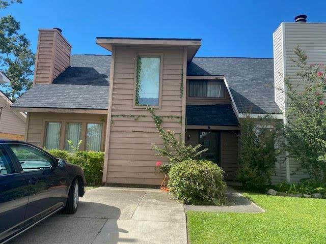 106 Summerwood Drive - Photo 1