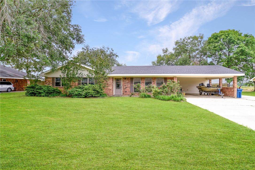 602 Magnolia Drive - Photo 1