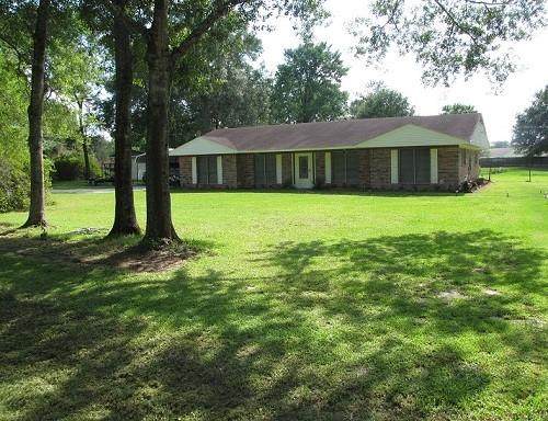 2139 Oak Grove Drive - Photo 1