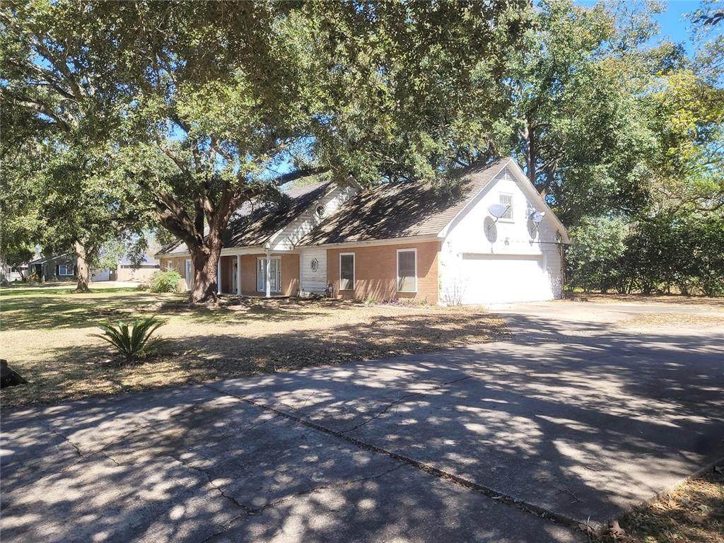 702 Polk Street - Photo 1