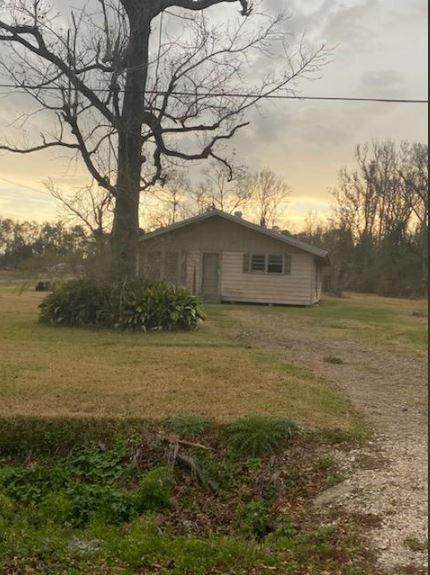 273 Calcasieu Avenue - Photo 1