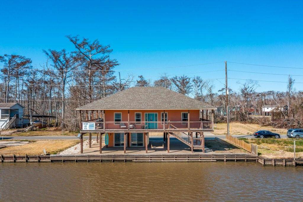 4663 Goos Ferry Road - Photo 1
