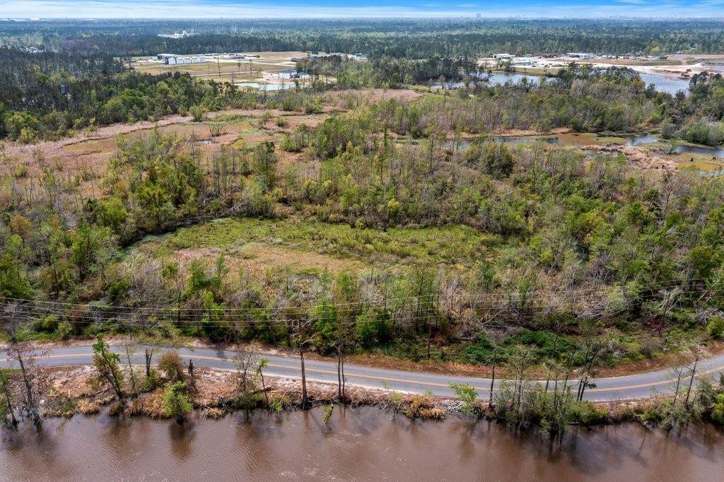 Goos Ferry Road - Photo 1