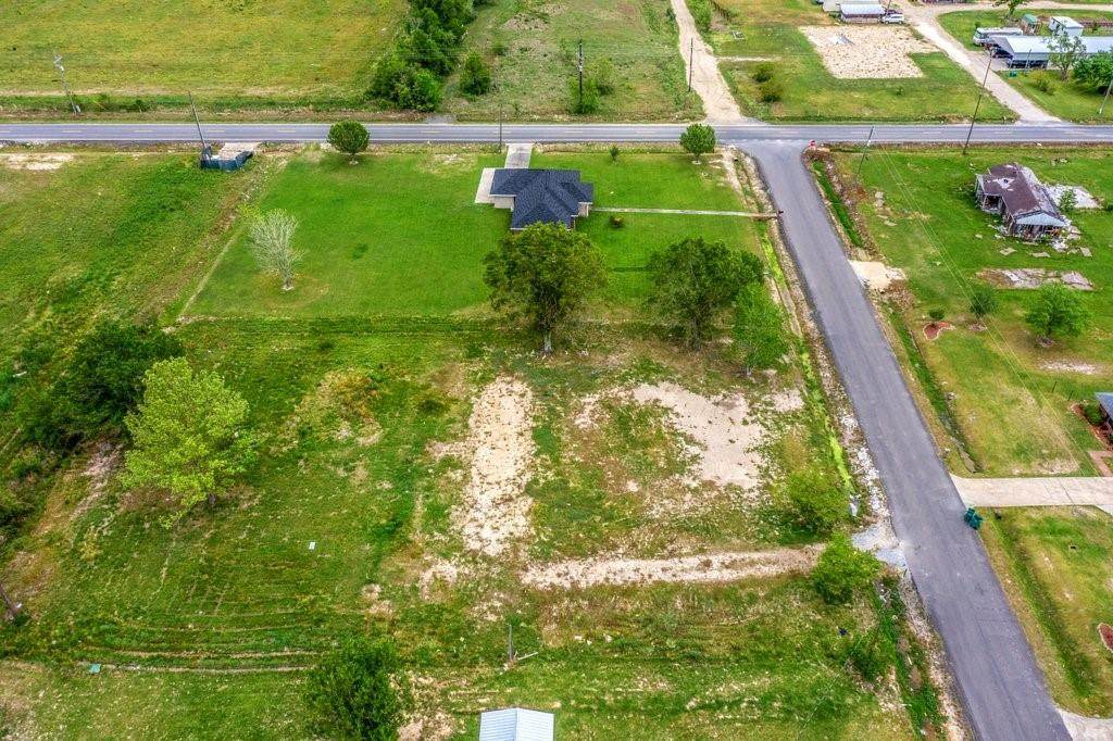 1523 Pe Daigle Road - Photo 1