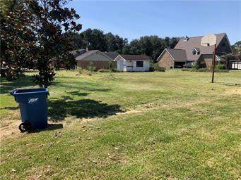 437 Magnolia Drive - Photo 1