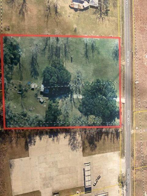 2504 Toomey Road - Photo 1