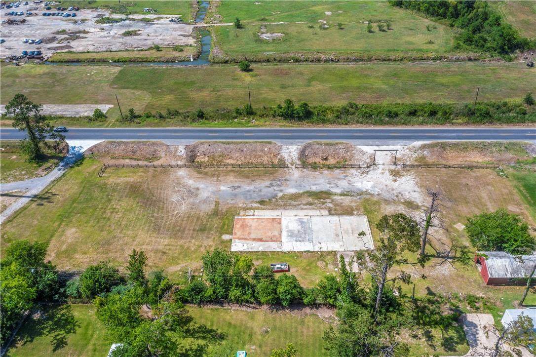 2636 Highway 3059 Highway - Photo 1