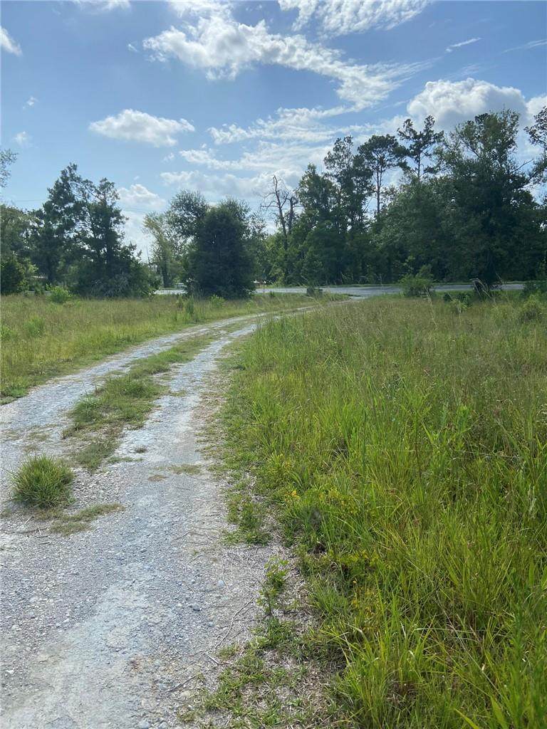 3166 Old Town Road - Photo 1