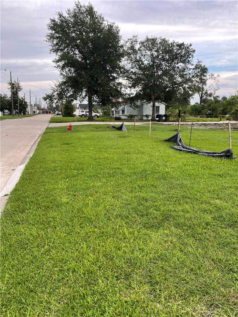 201 Eddy Street - Photo 1