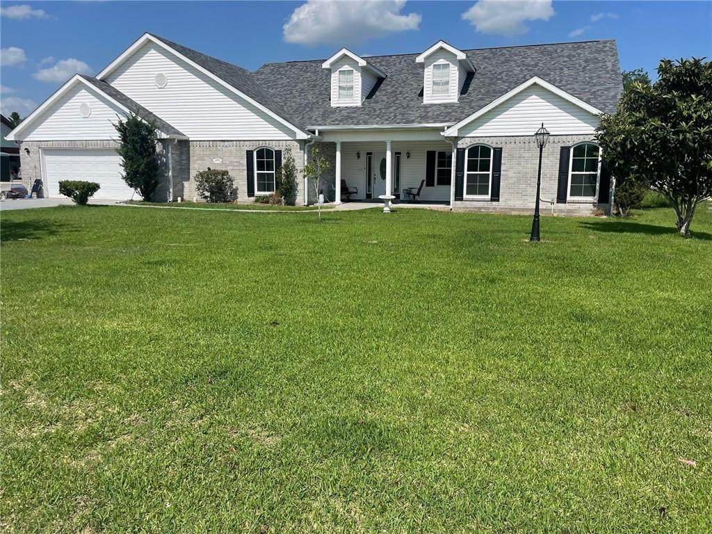 505 Hanna Street - Photo 1