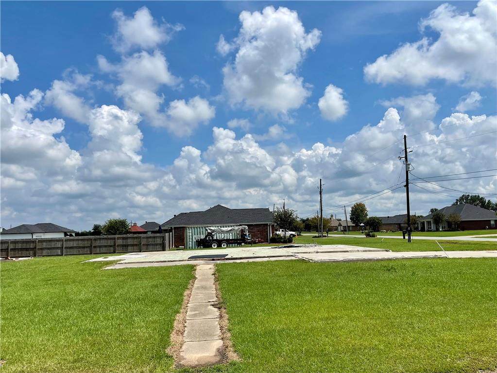 6982 Savannah Lane - Photo 1