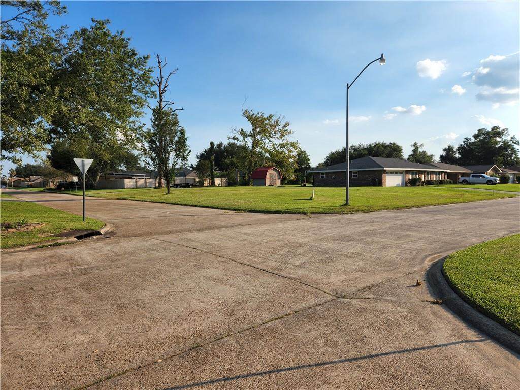 744 Magazine Street - Photo 1