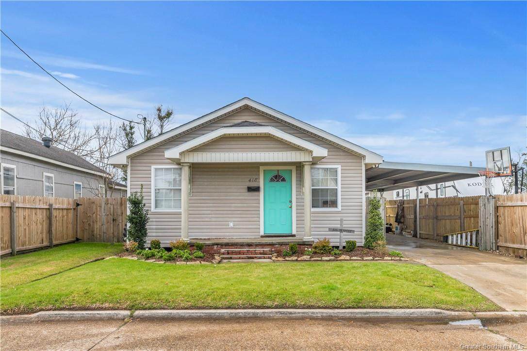 418 V E Washington Street - Photo 1