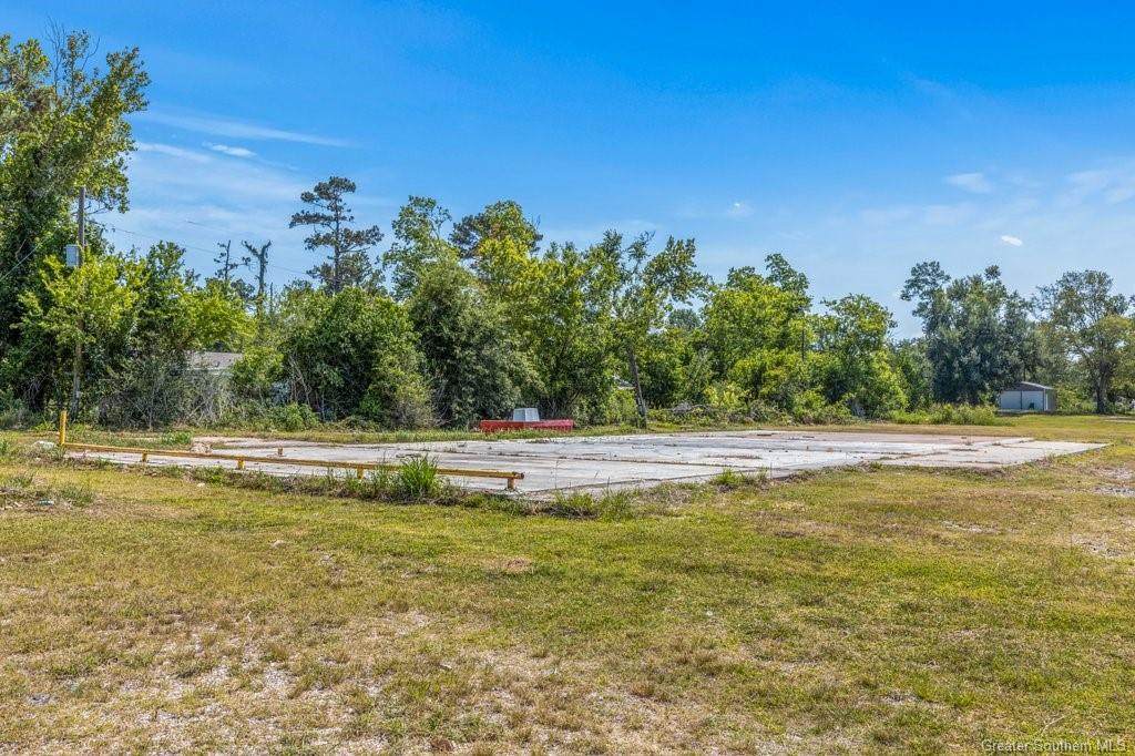 2636 Highway 3059 Highway - Photo 1