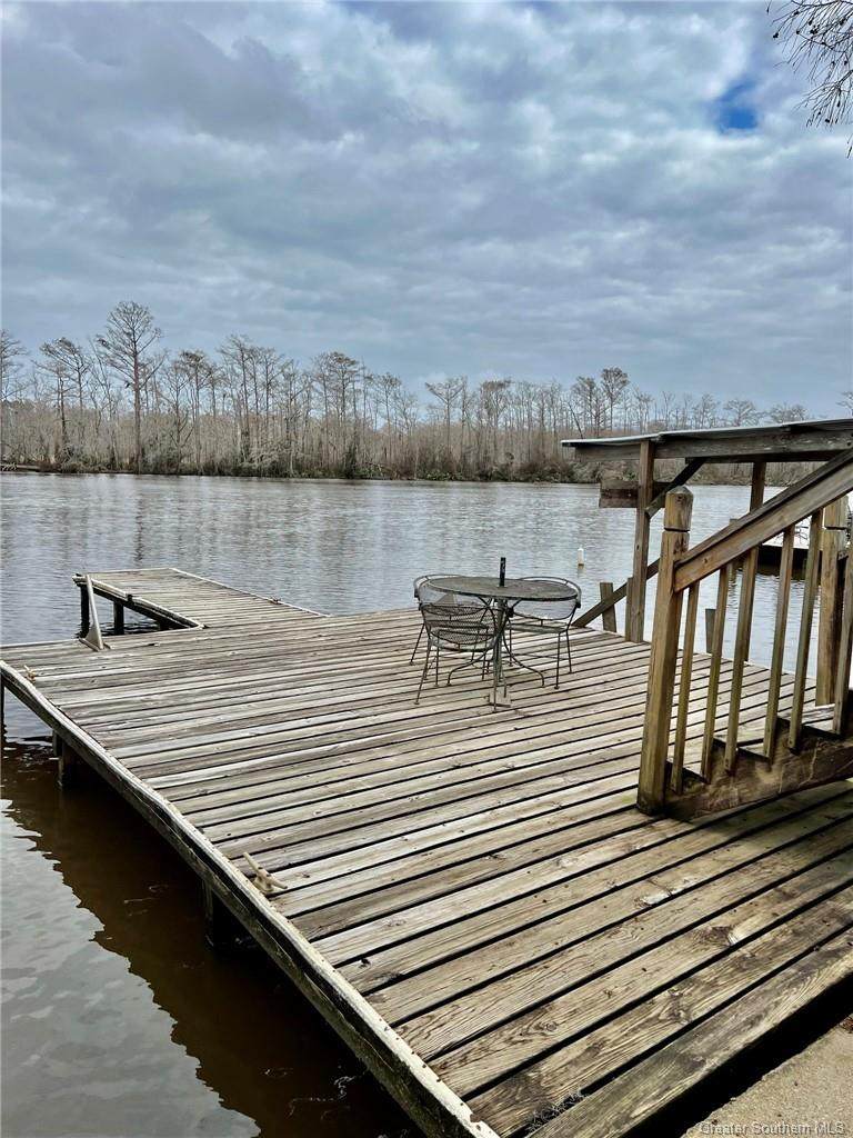 5525 Goos Ferry Road - Photo 1