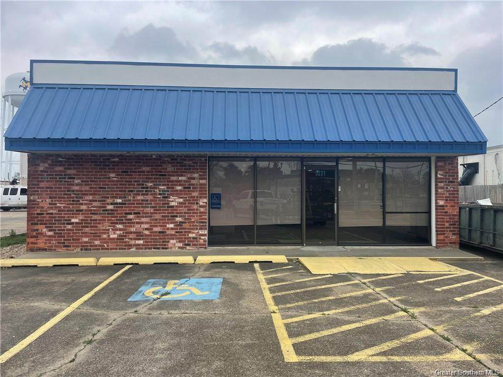 3221 Common Street - Photo 1