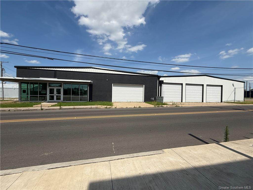 1505 Hodges Street - Photo 1