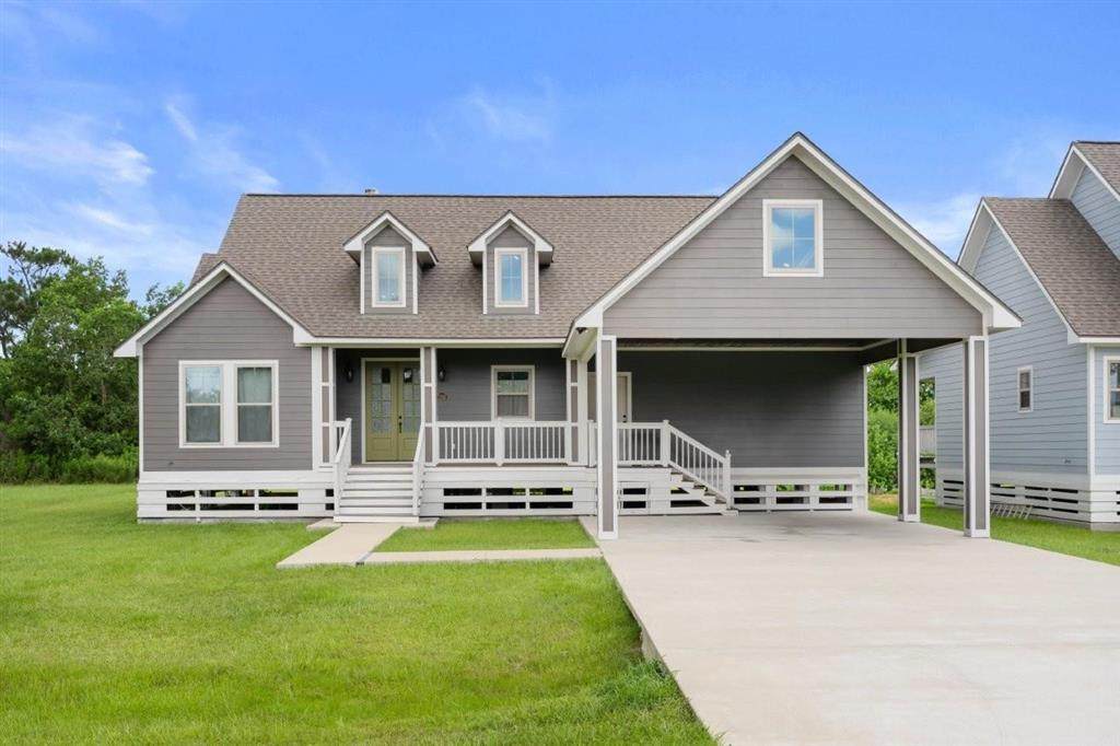 7702 Nine Oaks Drive - Photo 1