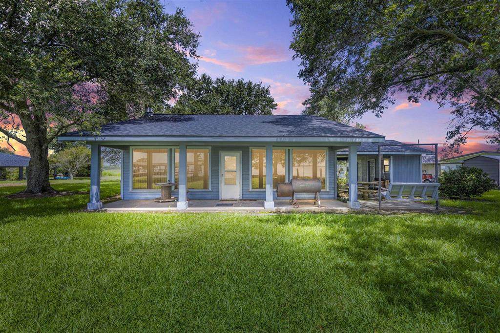 6527 Morgan Shores Road - Photo 1