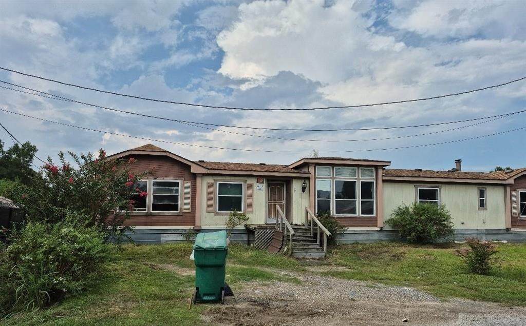 1102 Elsie Street - Photo 1