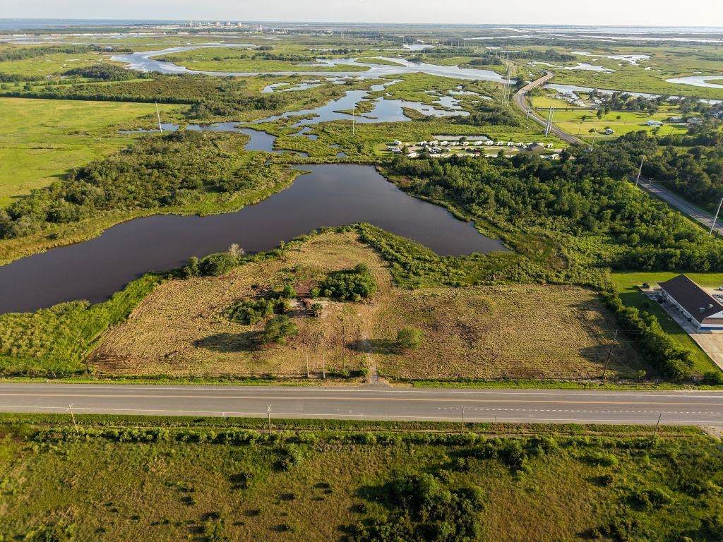 208 Burton Shipyard Road - Photo 1