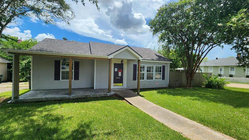 632 Cleveland Street - Photo 1