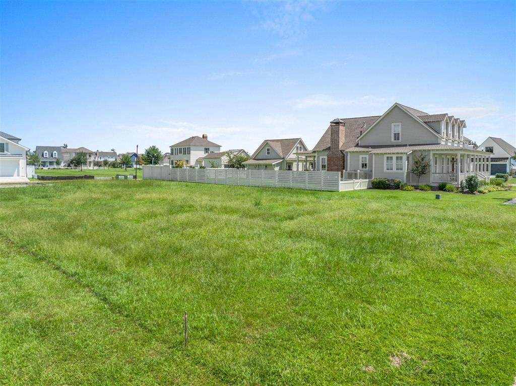 1206 St Anne Avenue - Photo 1