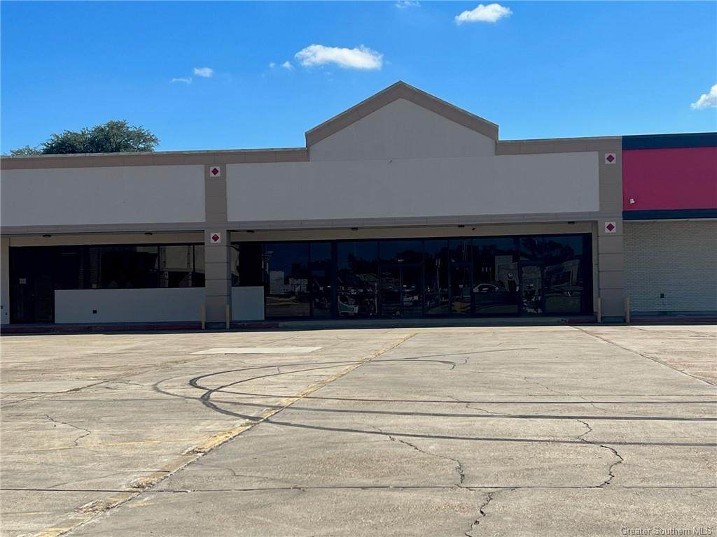 1608 Ruth Street - Photo 1