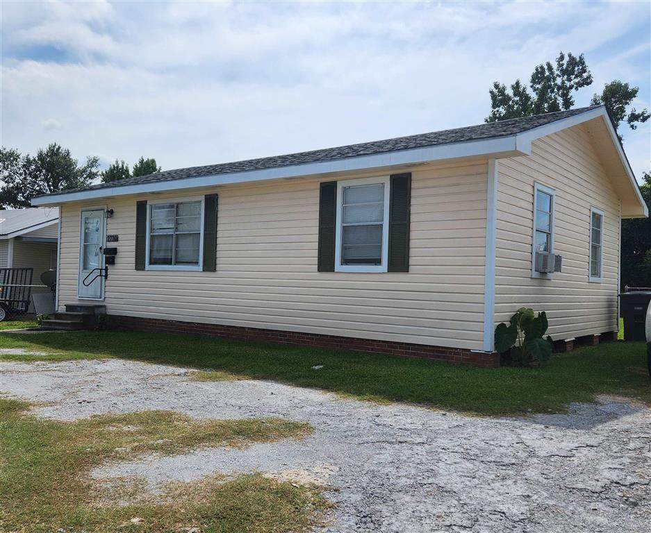 2720 Cypress Street - Photo 1