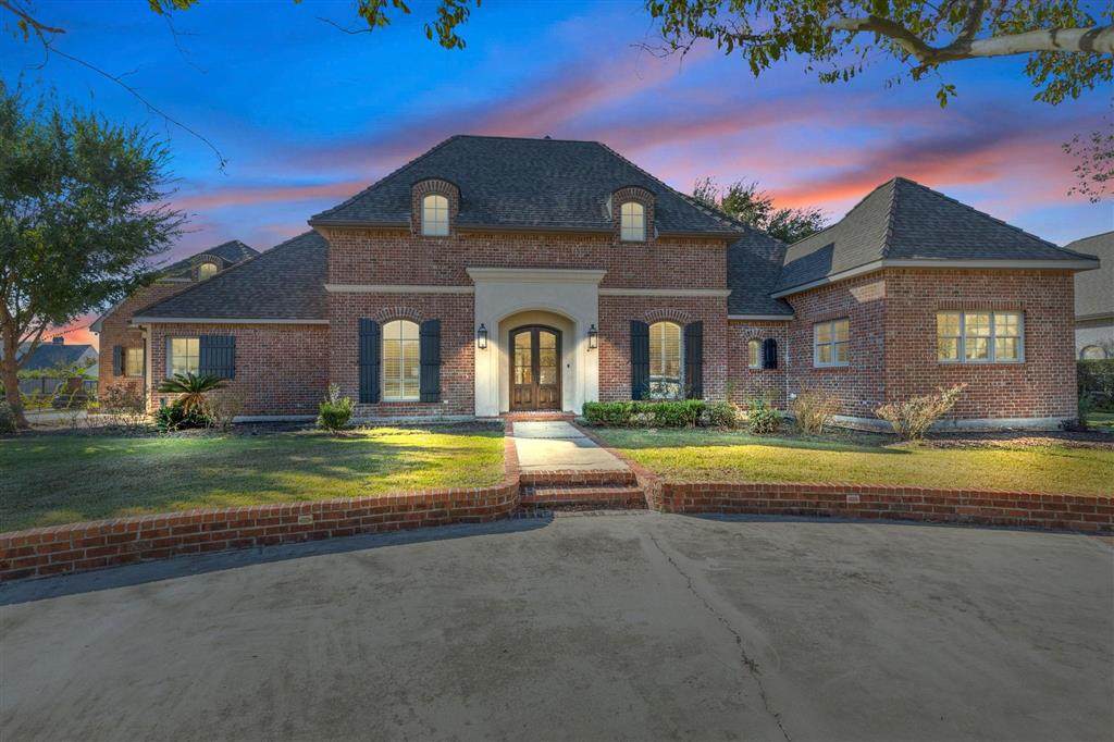 308 Oakley Drive - Photo 1