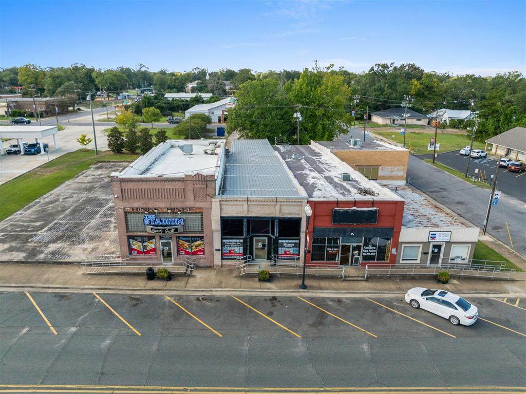 215 Washington Avenue - Photo 1