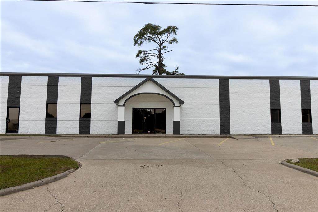 635 Petro Point Drive - Photo 1