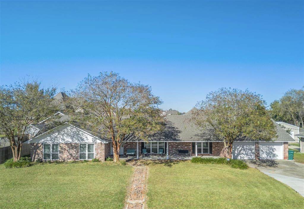 2521 St Joseph Street - Photo 1