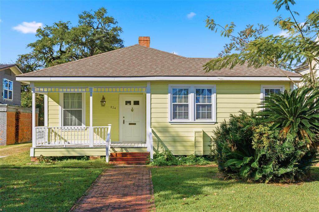 824 Ford Street - Photo 1