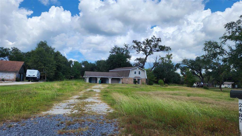 2437 Evangeline Oaks Drive - Photo 1