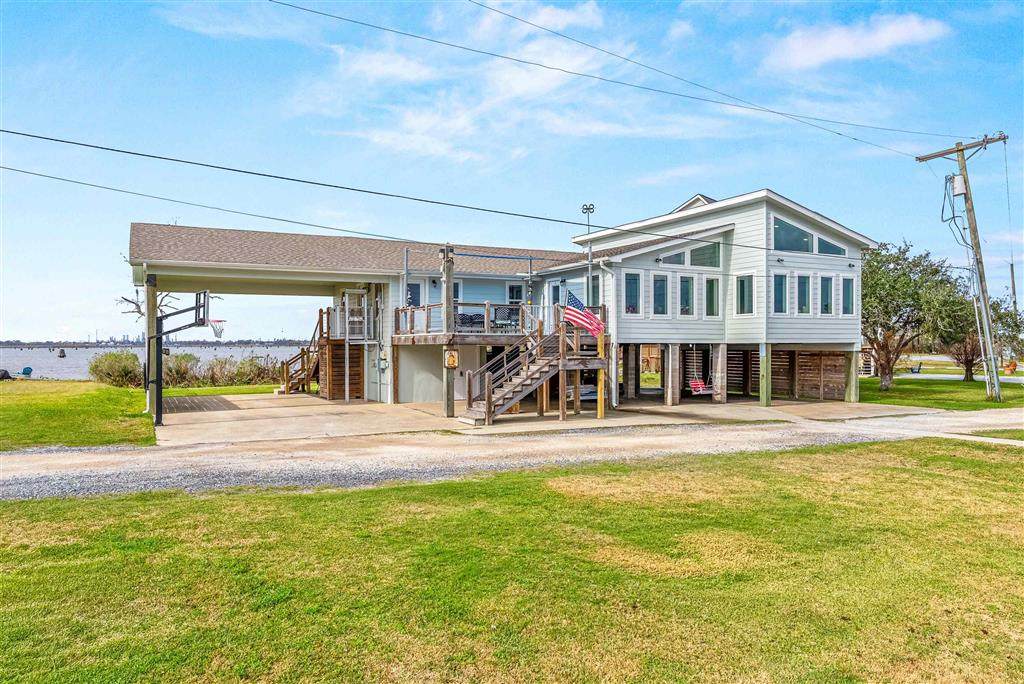 32 River Road - Photo 1