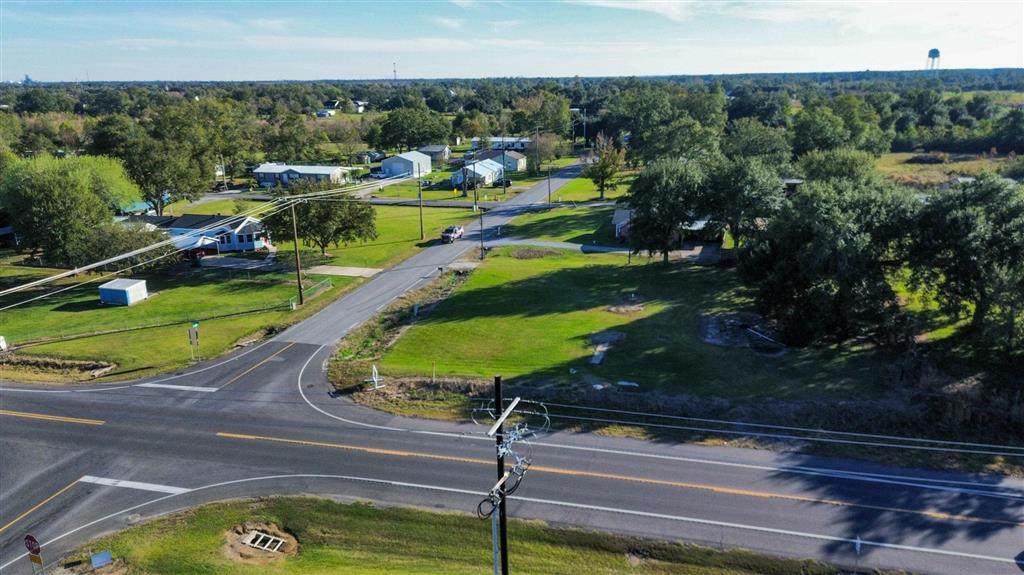 4516 Carlyss Drive - Photo 1