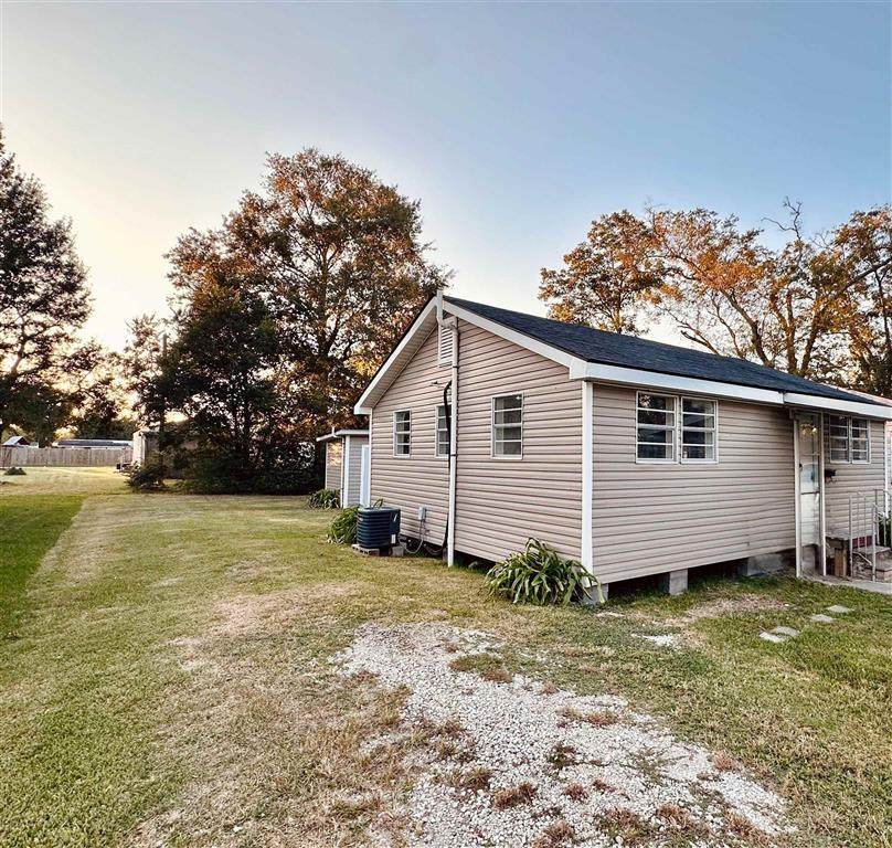 1415 Stanford Street - Photo 1